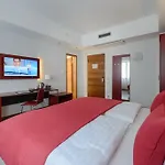 Hotell Dormero Deho 4*