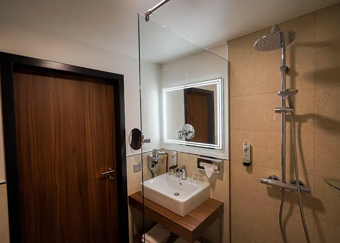 Hotell Dormero Deho 4*